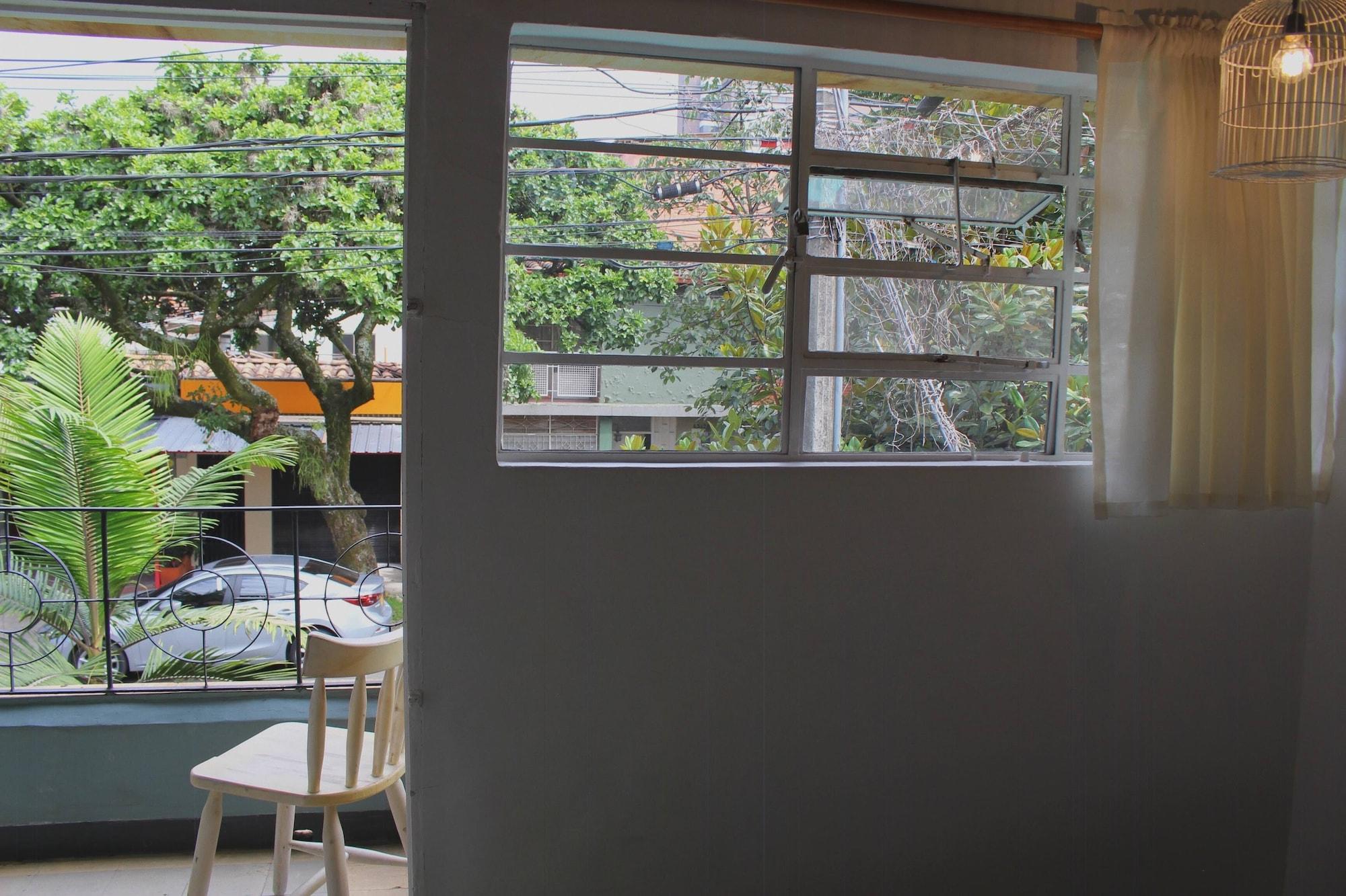 Hostal Casa Estacion Medellín Zewnętrze zdjęcie