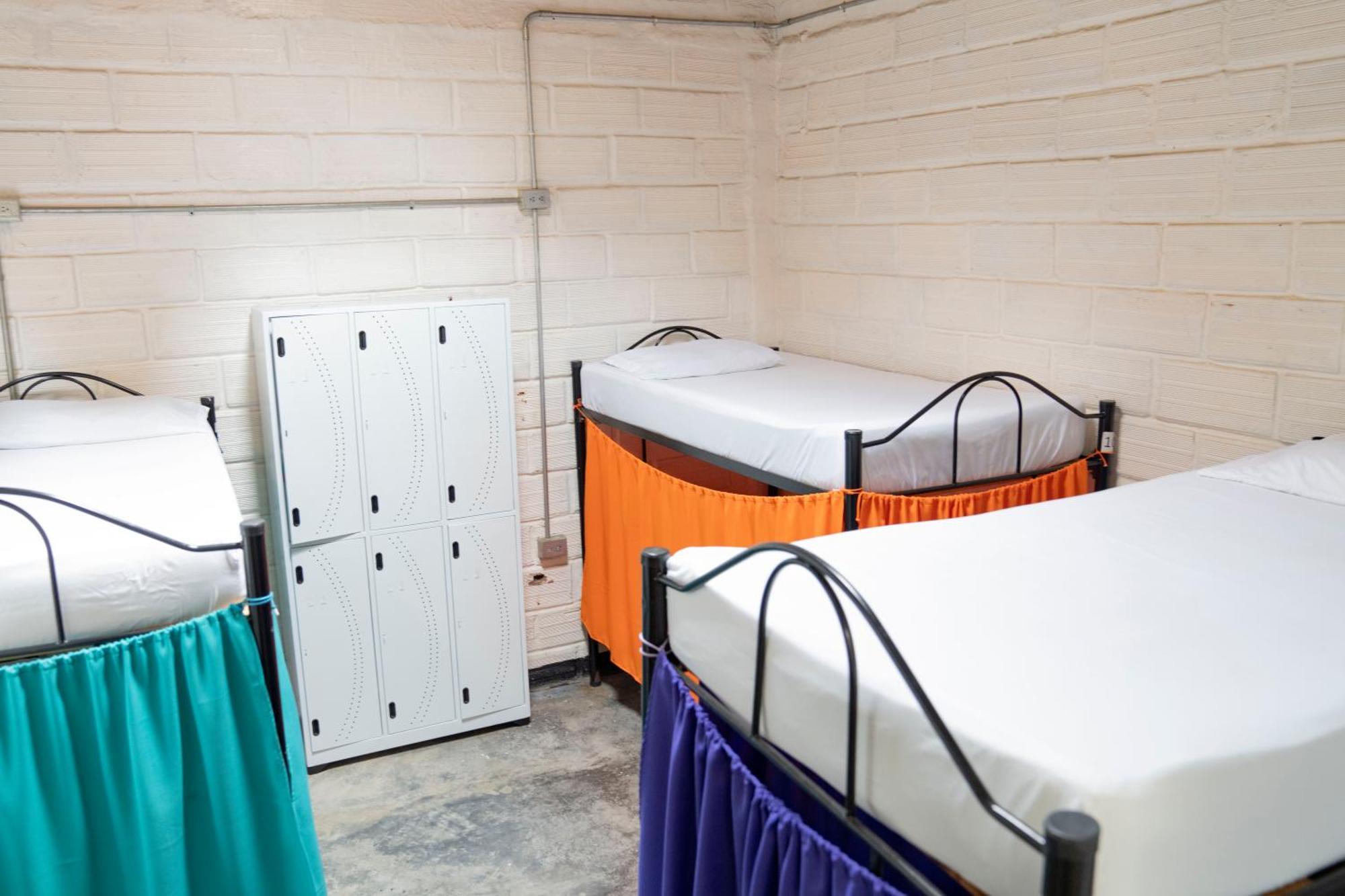 Hostal Casa Estacion Medellín Zewnętrze zdjęcie