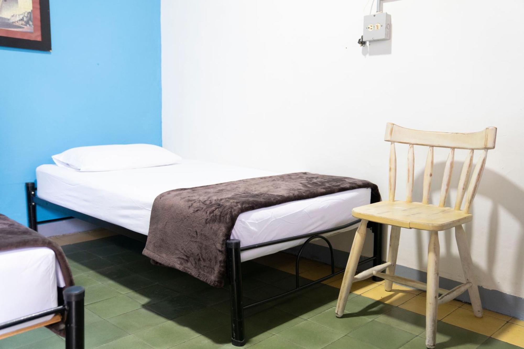 Hostal Casa Estacion Medellín Zewnętrze zdjęcie