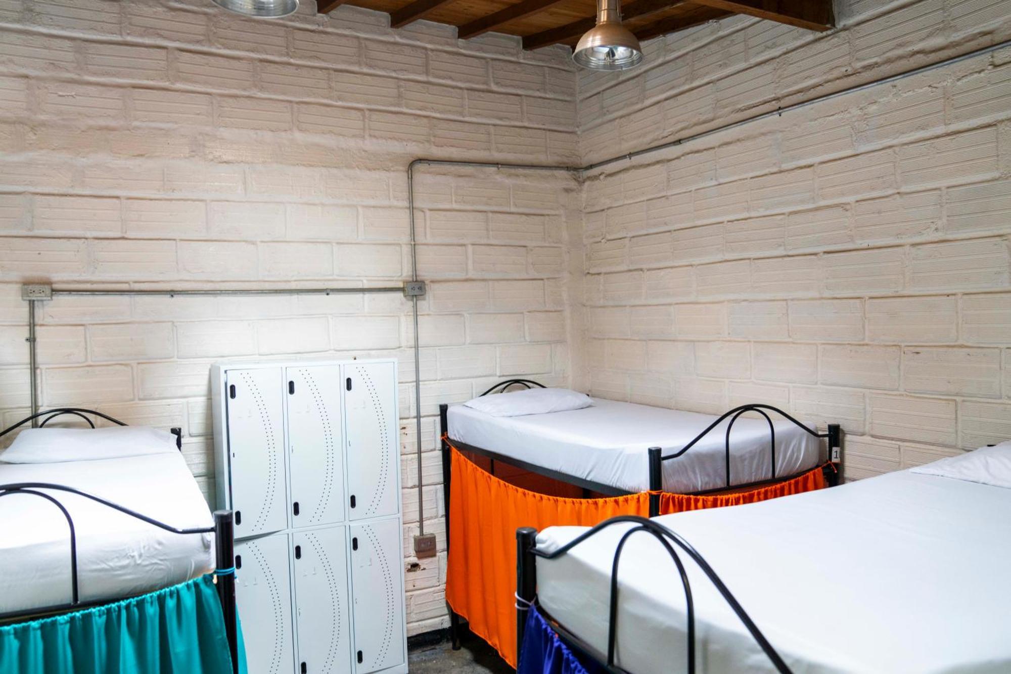 Hostal Casa Estacion Medellín Zewnętrze zdjęcie