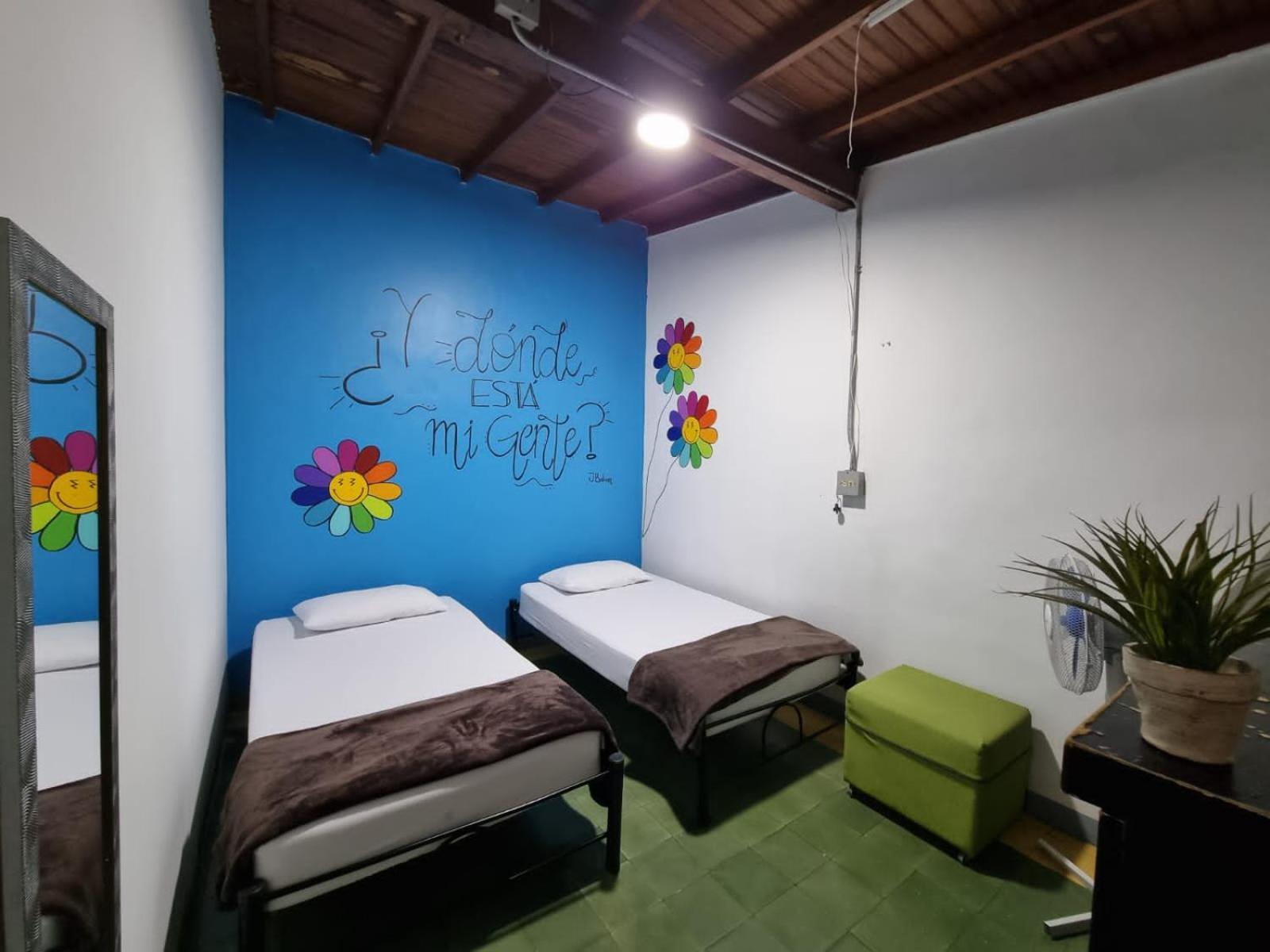 Hostal Casa Estacion Medellín Zewnętrze zdjęcie